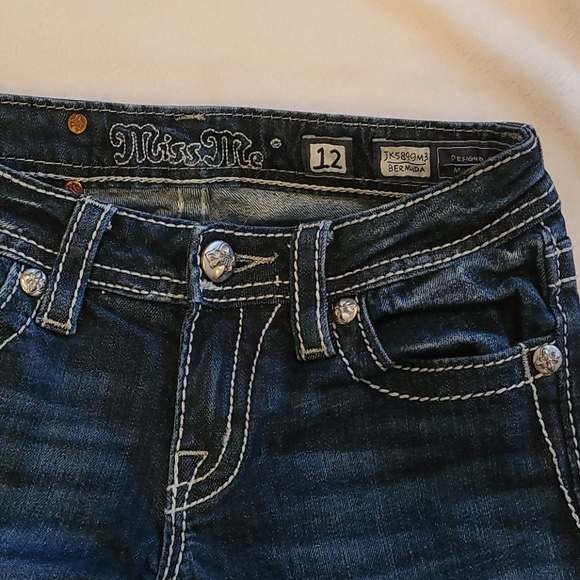 Miss Me Girl's Bermuda Cropped Shorts Size 12 - Picture 3 of 9